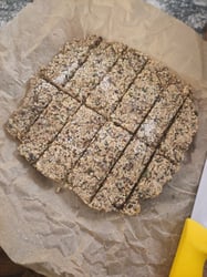 Quick and easy date muesli bars